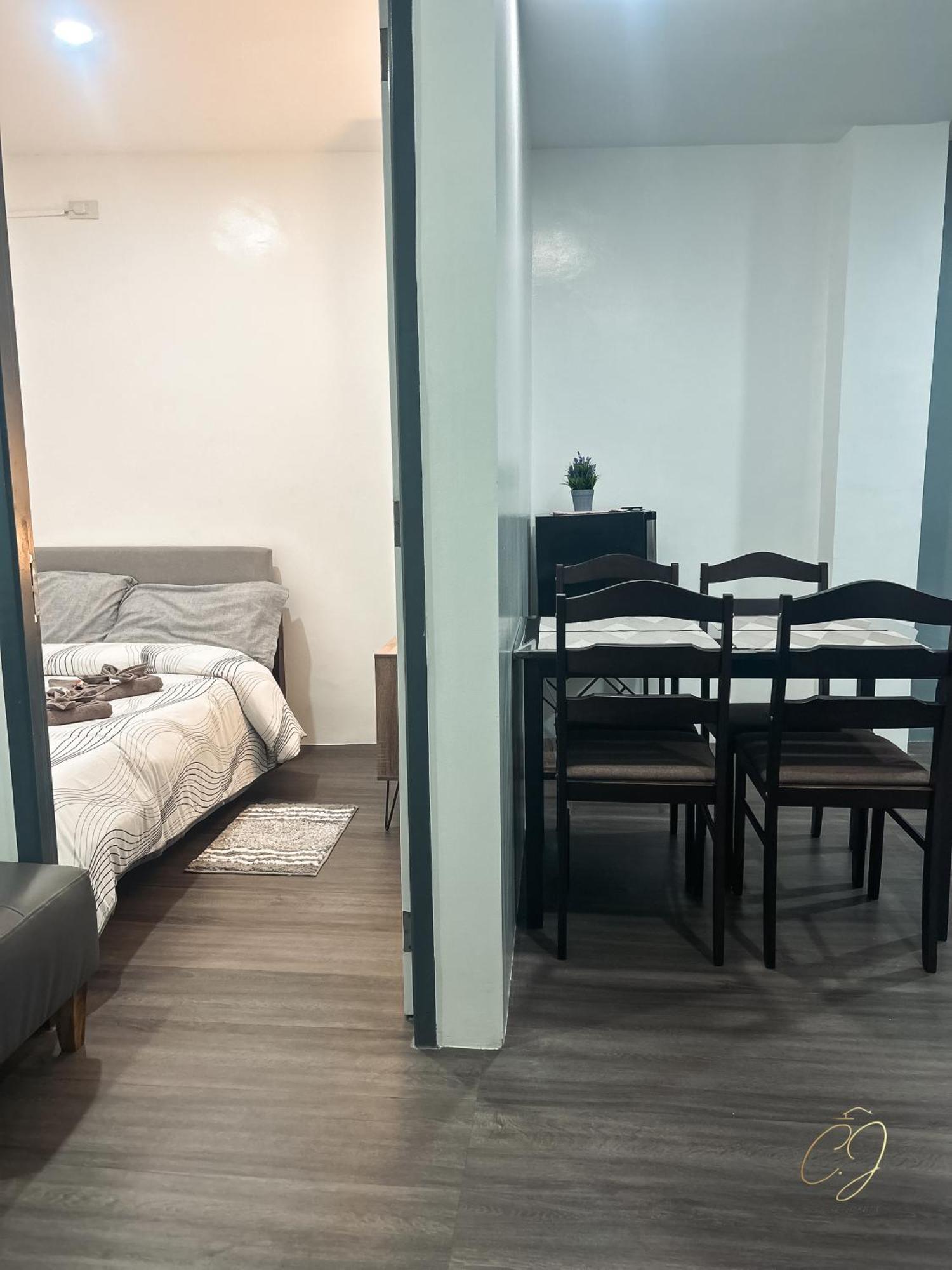 Cj Apartments Olongapo City Exteriör bild